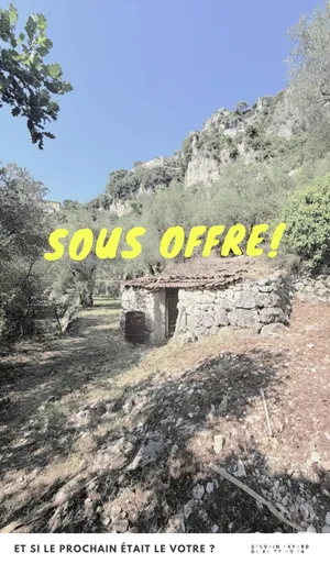 Terrain agricole  à Gilette (06830)