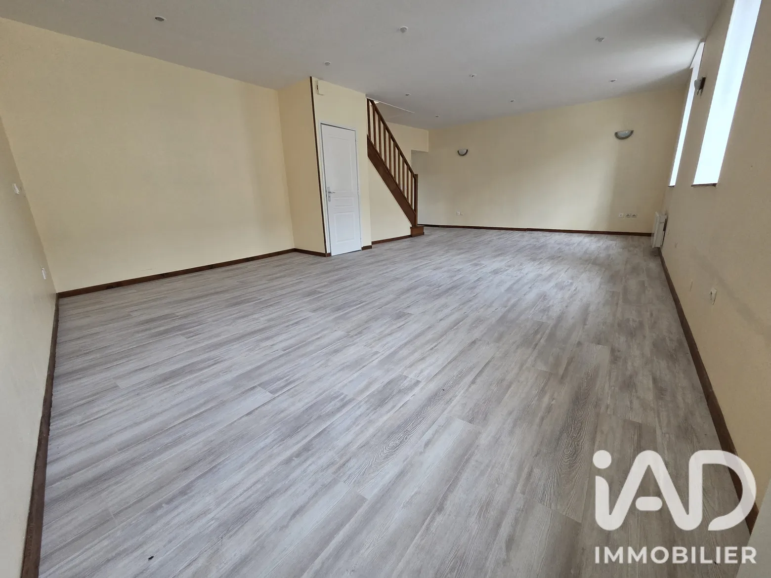 Vente appartement à La Chapelle-en-Serval (60520) : duplex 4 pièces 90 m² - 2101861 — 3