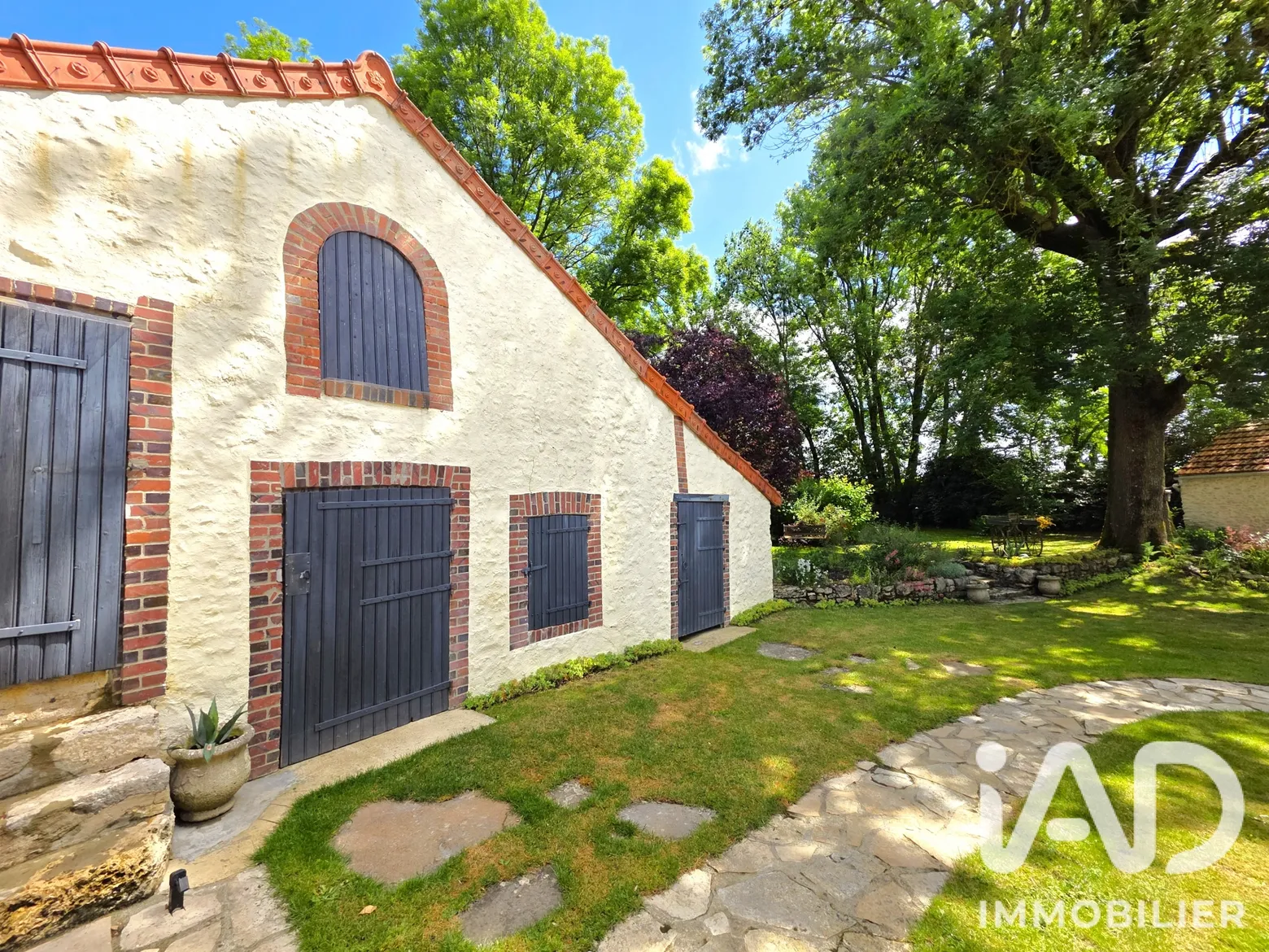 Vente maison à Allonnes (28150) : longère 6 pièces 139 m² - 2104381 — 2