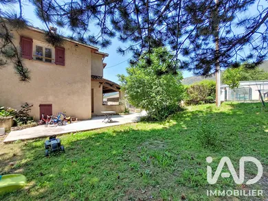 House in Marcoux (04420)