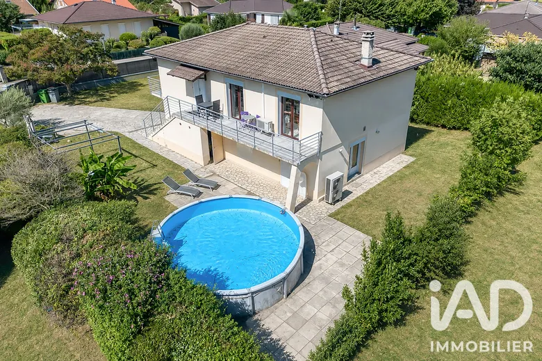 Maison 6 pièces 143 m² · à Noyarey · 143 m² · 469 000 €