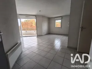 Apartment in Niort (79000)