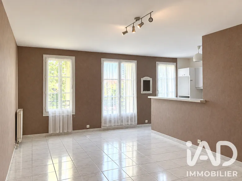 Appartement 3 pièces 71 m² · à Vaires-sur-Marne · 71,3 m² · 252 000 €