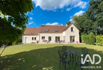 Maison traditionnelle à Crécy-la-Chapelle (77580)