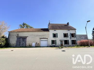 Village house in Rolampont (52260)