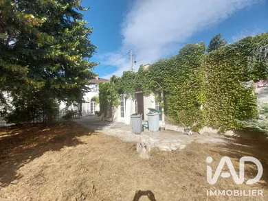 Maison à Saintry-sur-Seine (91250)