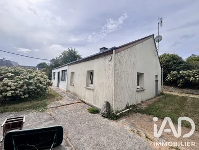 Maison à Saint-Urbain (29800)