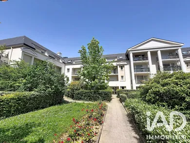 Apartment in Antony (92160)