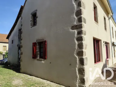 Maison de campagne à Droiturier (03120)