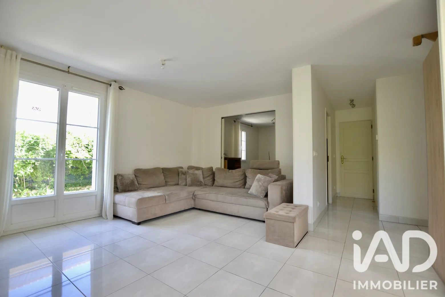 Vente maison à Champagne-sur-Oise (95660) : pavillon 6 pièces 120 m² - 2100847 — 3