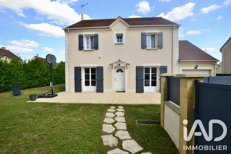 Maison 6 pièces 120 m² · à Champagne-sur-Oise · 120 m² · 445 000 €