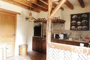 Maison de campagne à Sceaux-du-Gâtinais (45490)