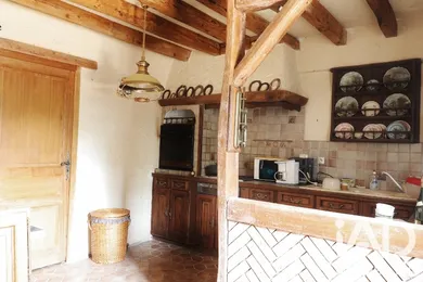 Maison de campagne à Sceaux-du-Gâtinais (45490)