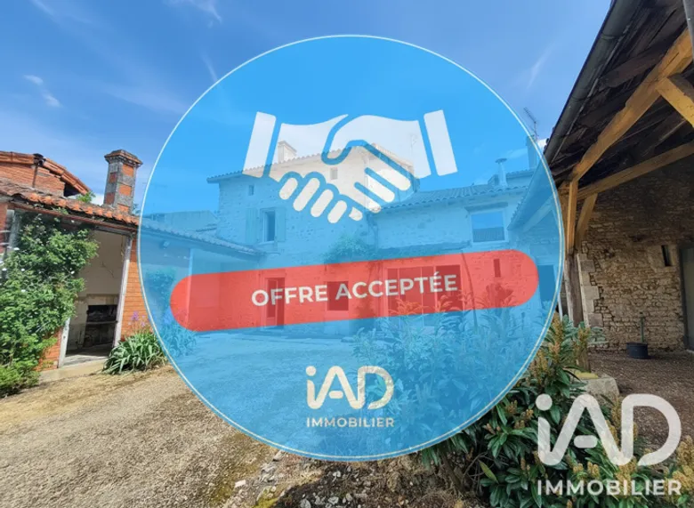 Maison 7 pièces 286 m² · à Chasseneuil-sur-Bonnieure · 286 m² · 209 000 €