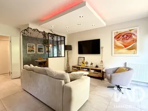 Apartment in Émerainville (77184)