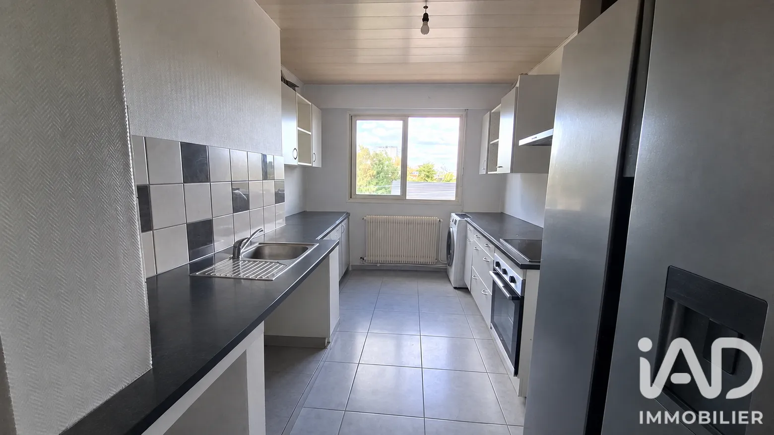 Vente appartement à Louviers (27400) : appartement 4 pièces 84 m² - 2105161 — 2