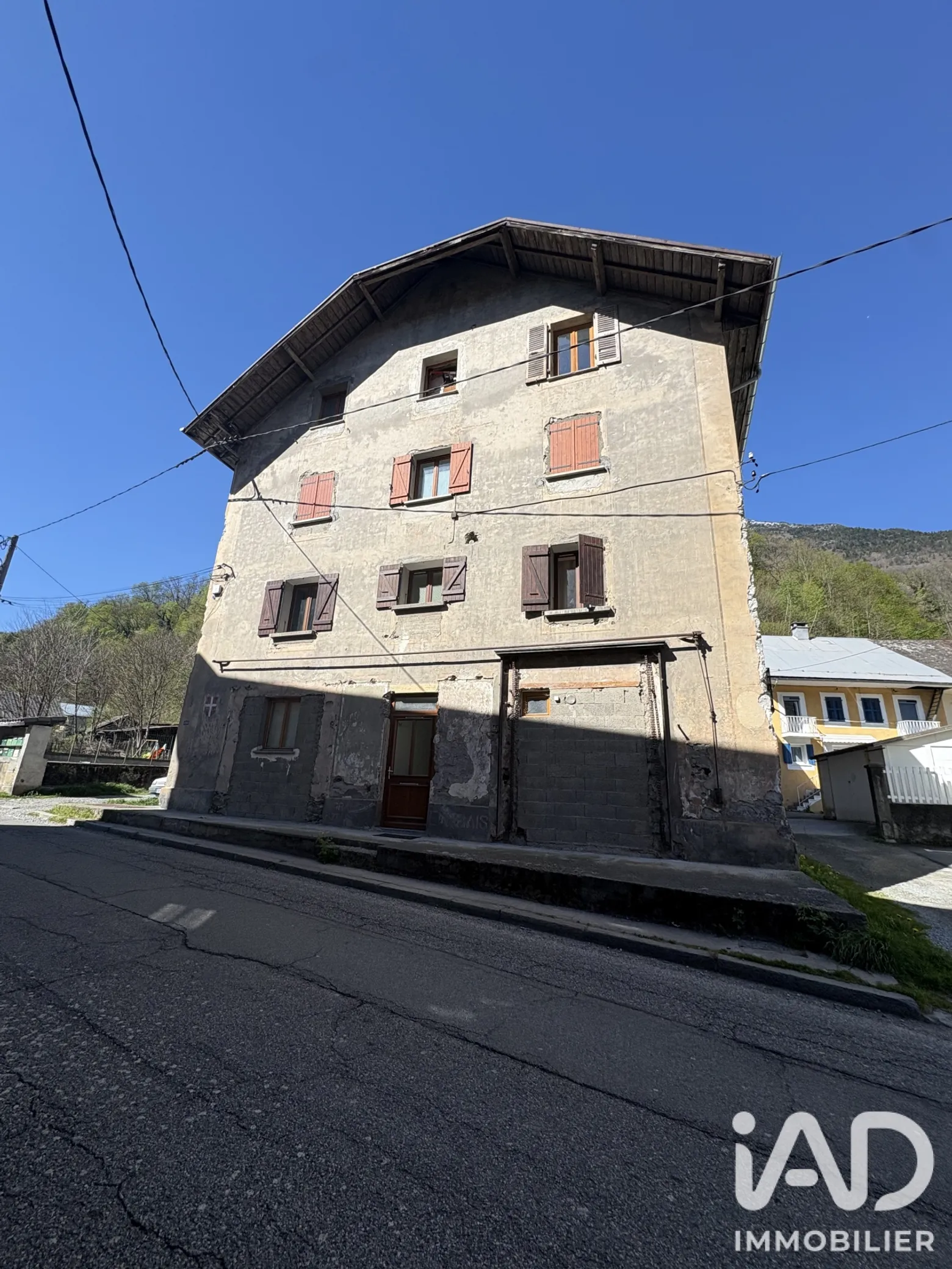 appartement à Saint-Étienne-de-Cuines