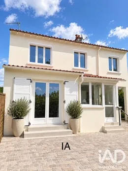 House in Aÿ (51160)