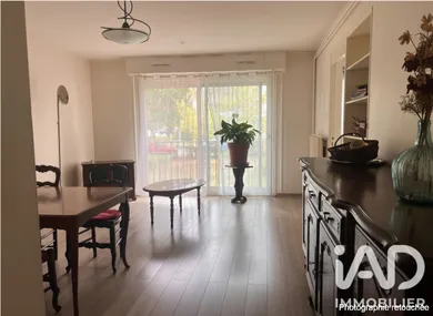 Apartment in Nantes (44300)
