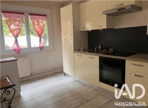 Apartment in Nantes (44300)