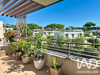 Apartment in Saint-Raphaël (83700)