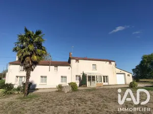 Village house in Montréverd (85260)