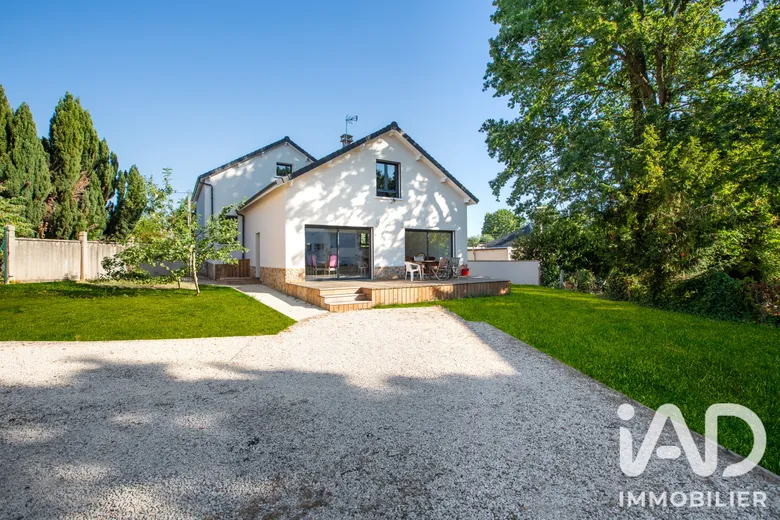 Maison 7 pièces 174 m² · à Yerres · 174,4 m² · 639 000 €