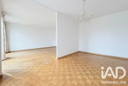 Apartment in Sceaux (92330)
