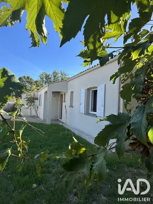 Maison traditionnelle à Périgny (17180)