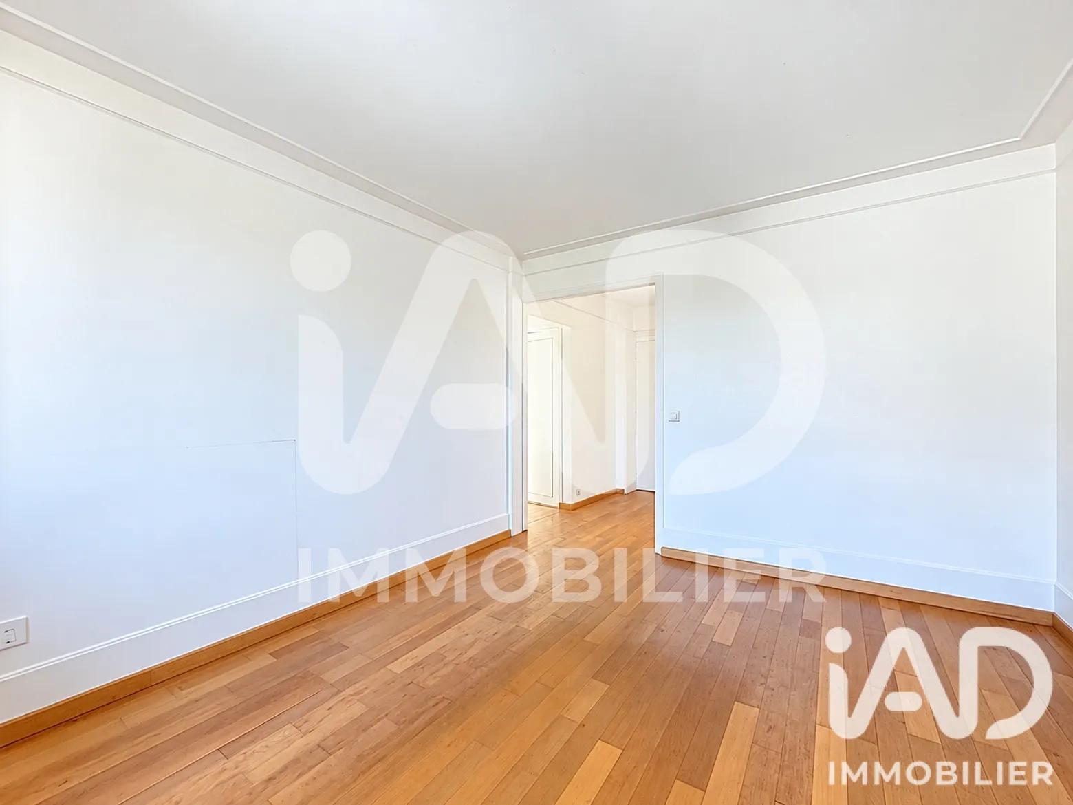 Vente appartement à Maisons-Laffitte (78600) : appartement 2 pièces 46 m² - 2096316 — 2