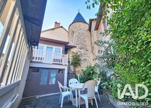 Maison à Ferrières-sur-Sichon (03250)