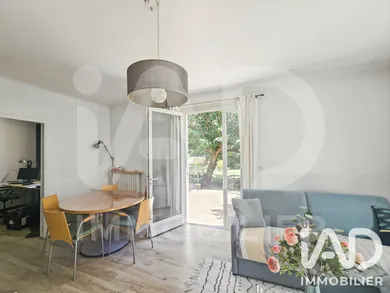 Townhouse in Nîmes (30000)