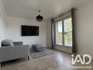 Apartment in Poissy (78300)