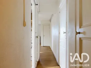 Apartment in Pontoise (95300)