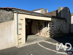 Maison traditionnelle à Chauché (85140)