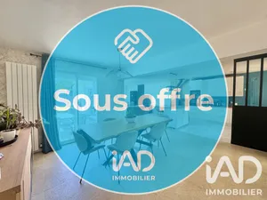 Maison à Combs-la-Ville (77380)