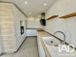 Apartment in Reims (51100)
