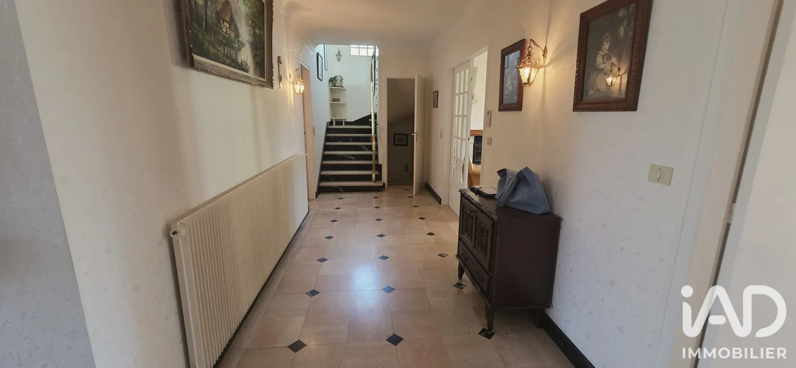 Vente maison à Bondy (93140) : maison traditionnelle 7 pièces 178 m² - 2104344 — 3