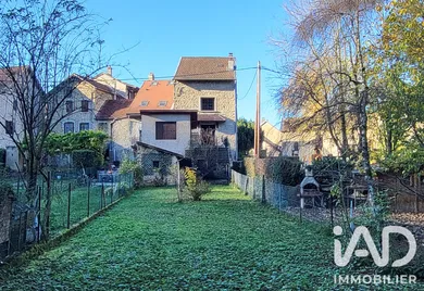 Village house in Vertrieu (38390)