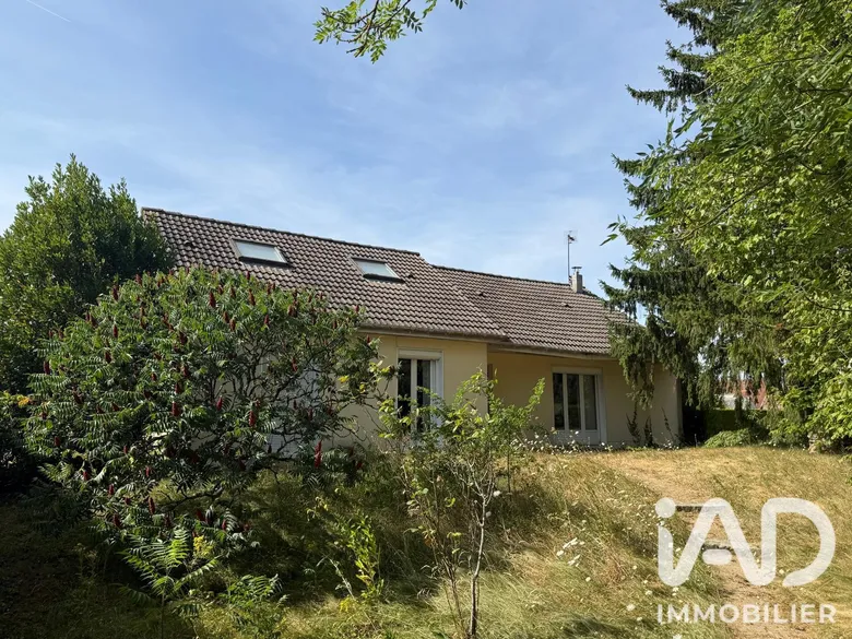 Maison 4 pièces 108 m² · à Dourdan · 108,1 m² · 208 000 €