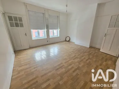 Immeuble à Roubaix (59100)