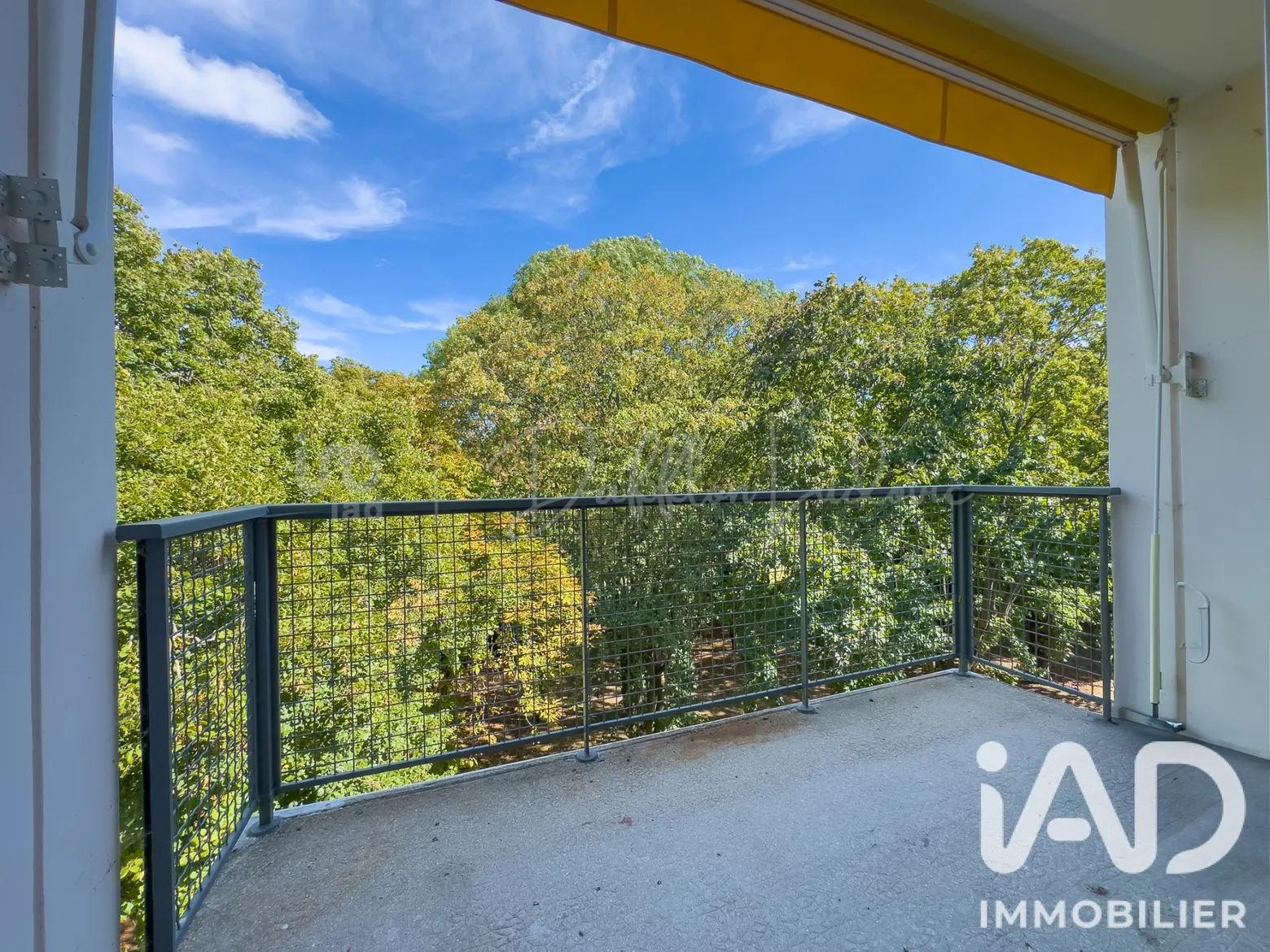 Vente appartement à Marly-le-Roi (78160) : appartement 4 pièces 67 m² - 2101430