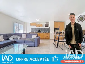 Appartement à Solliès-Pont (83210)