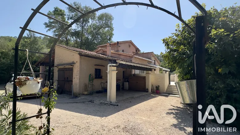 Maison 4 pièces 82 m² · à Brignoles · 82 m² · 320 000 €