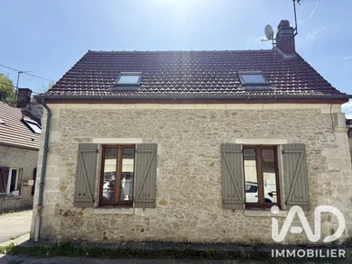 Maison de village à Cuise-la-Motte (60350)