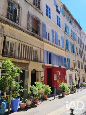Apartment in Marseille (13001)