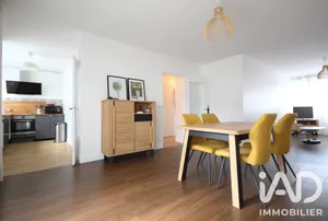 Apartment in Les Clayes-sous-Bois (78340)