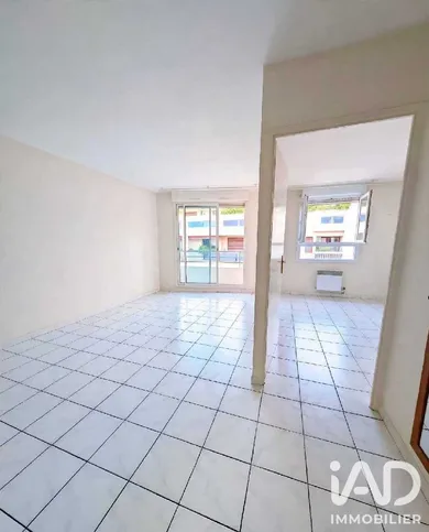Apartment in Marseille (13008)