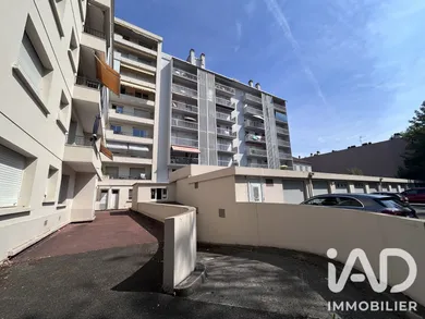 Garage à Pau (64000)