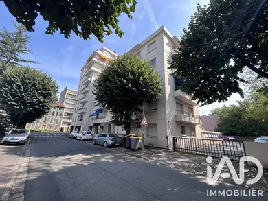 Garage à Pau (64000)